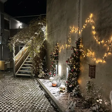 ホテル Hotelgasthof Kirchenwirt