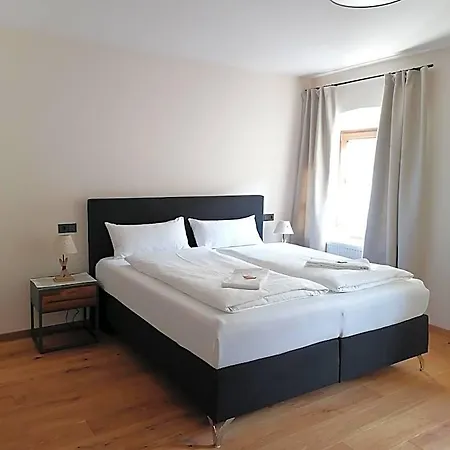 Hotelgasthof Kirchenwirt Schierling